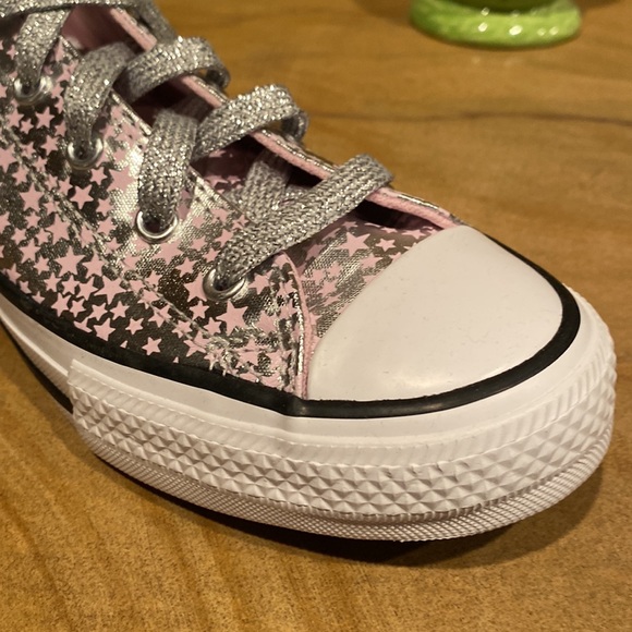 MOVING SALE: NWOB Converse CTAS OX Sneakers 👟! - Picture 5 of 7